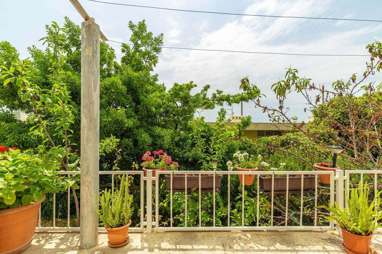 Studio Kristic, Cozy Studio With A Terrace Dubrovnik Exterior photo